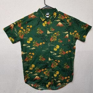 Boba Fett Tee Japanese Button Up Shorty Sleeve Lucas film Star Wars Medium Green